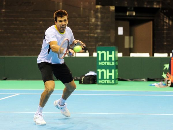 Charly Berlocq entrenando en Bélgica